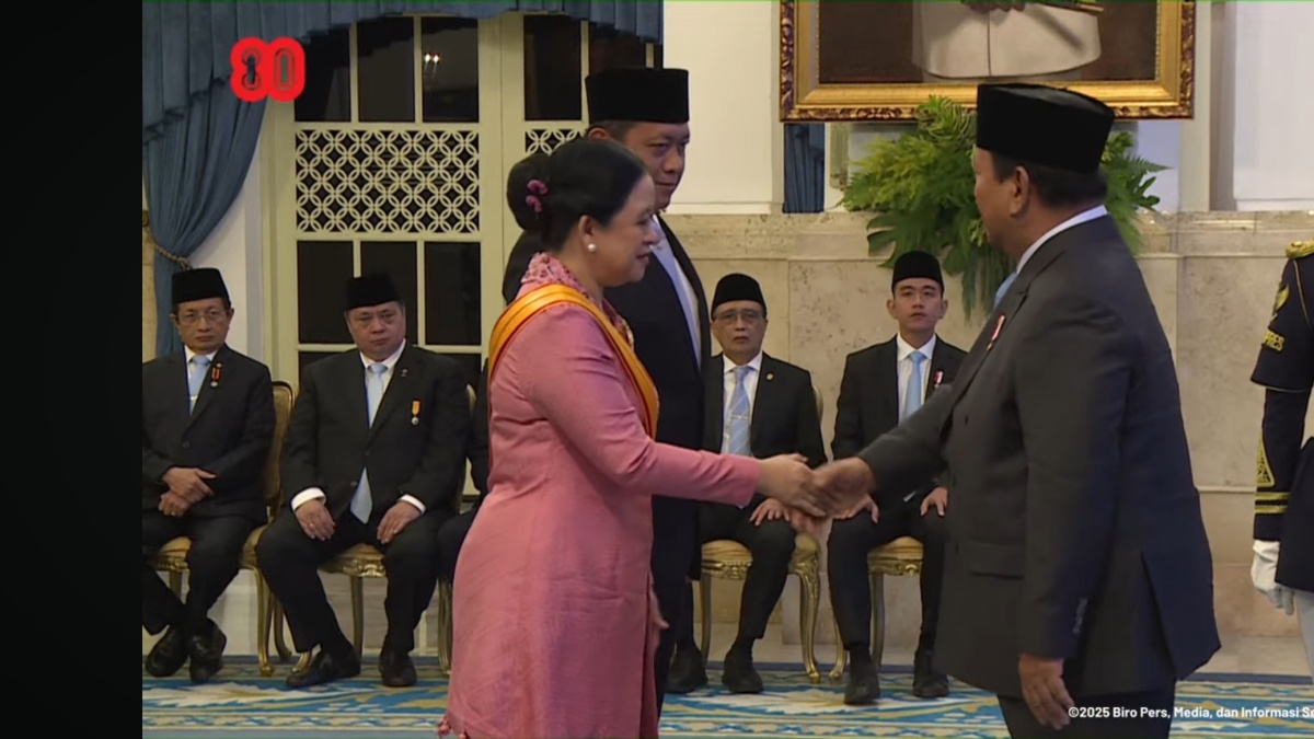 Belum Setahun Kerja, Banyak Menteri Prabowo Dapat Tanda Kehormatan, Apa Jasanya?