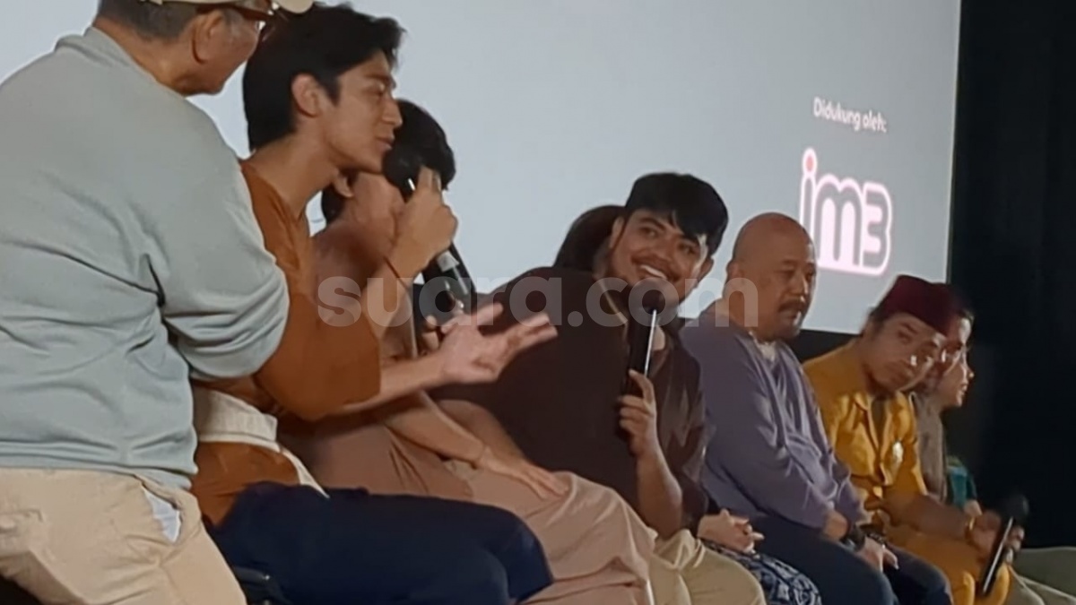 Dipasangkan dengan Davina Karamoy di Film Kang Solah, Rigen Rakelna Jadi Bulan-bulanan Indro Warkop