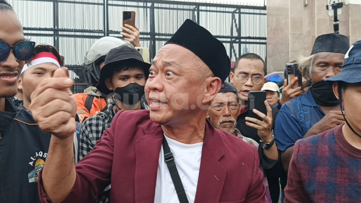 Turun ke Jalan Ikut Demo di Depan Gedung DPR, Bang Madun Emosional Suarakan Jeritan Anak Muda