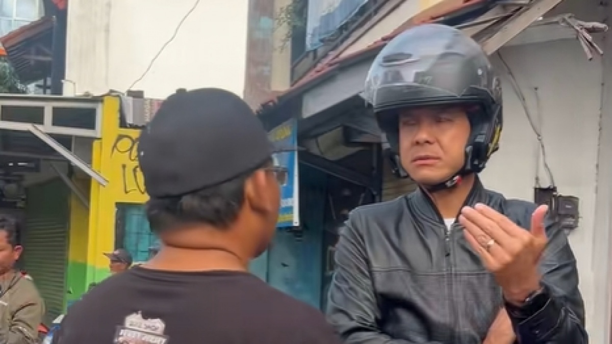 Ganjar Pranowo Tinjau Langsung Kondisi Pasca-Demo Jogja, Tunggangannya Jadi Salah Fokus
