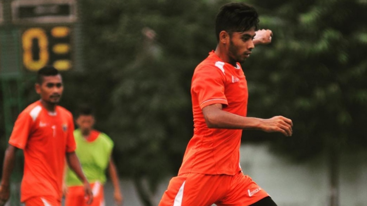 GEGER! Eks Gelandang Timnas Indonesia Dihujat Buntut Kasus Ahmad Sahroni, Dia Salah Apa?