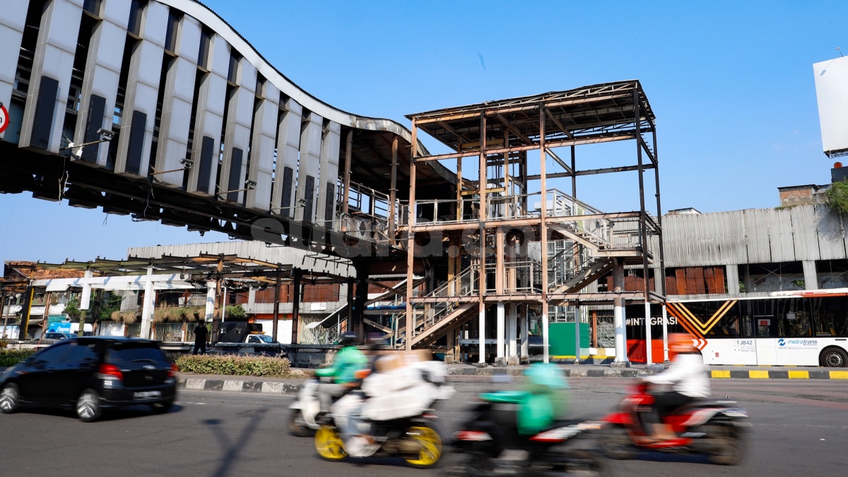Pasar Senen Bangkit! Aktivitas Kembali Normal Pasca Kerusuhan Mako Brimob