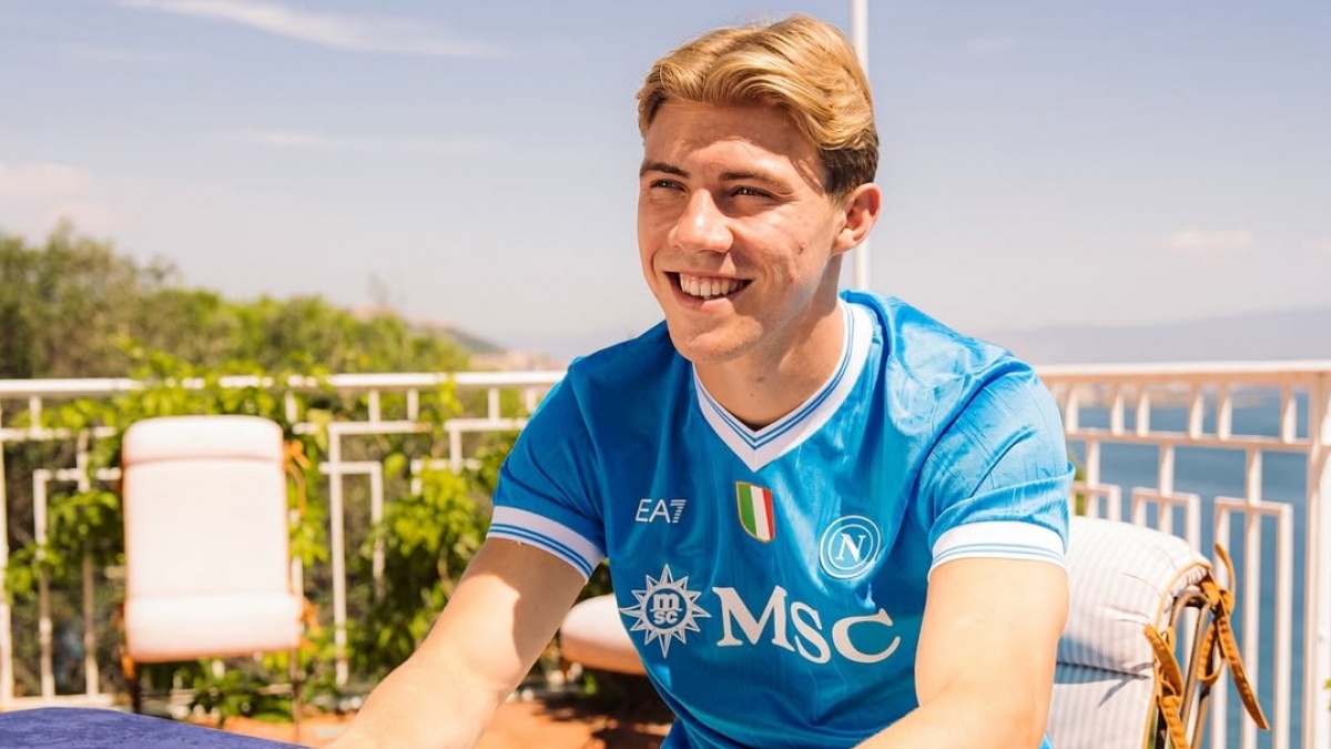 Rasmus Hojlund Bertekad Buktikan Diri di Napoli