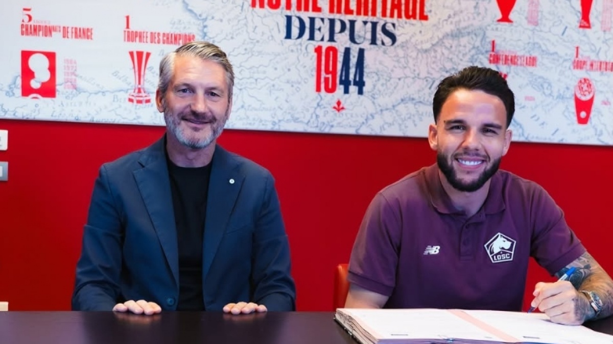 RESMI! Calvin Verdonk Cetak Sejarah Gabung ke LOSC Lille