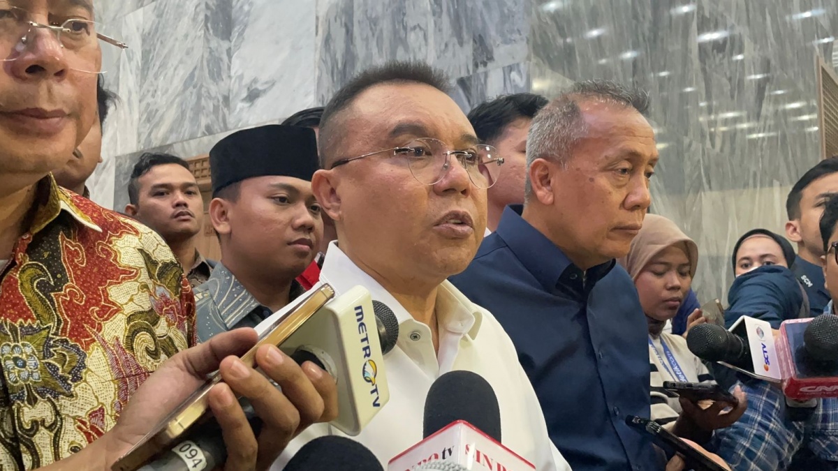 DPR Setop Kunjungan Kerja ke Luar Negeri, Dasco Janji Buka-bukaan