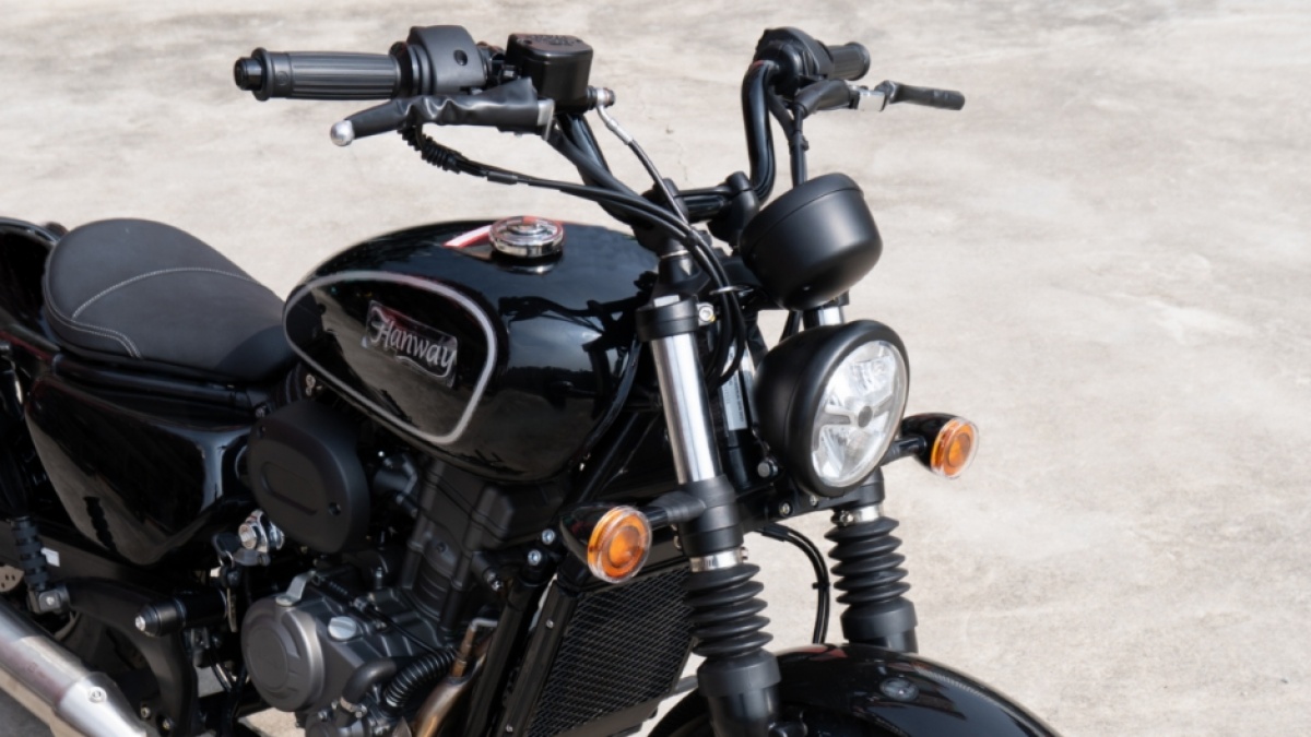 Mesin Setara Vario 125, Gaya Sudah Mirip Harley: Kenalin Hanway Bob125S, Berapa Harganya?