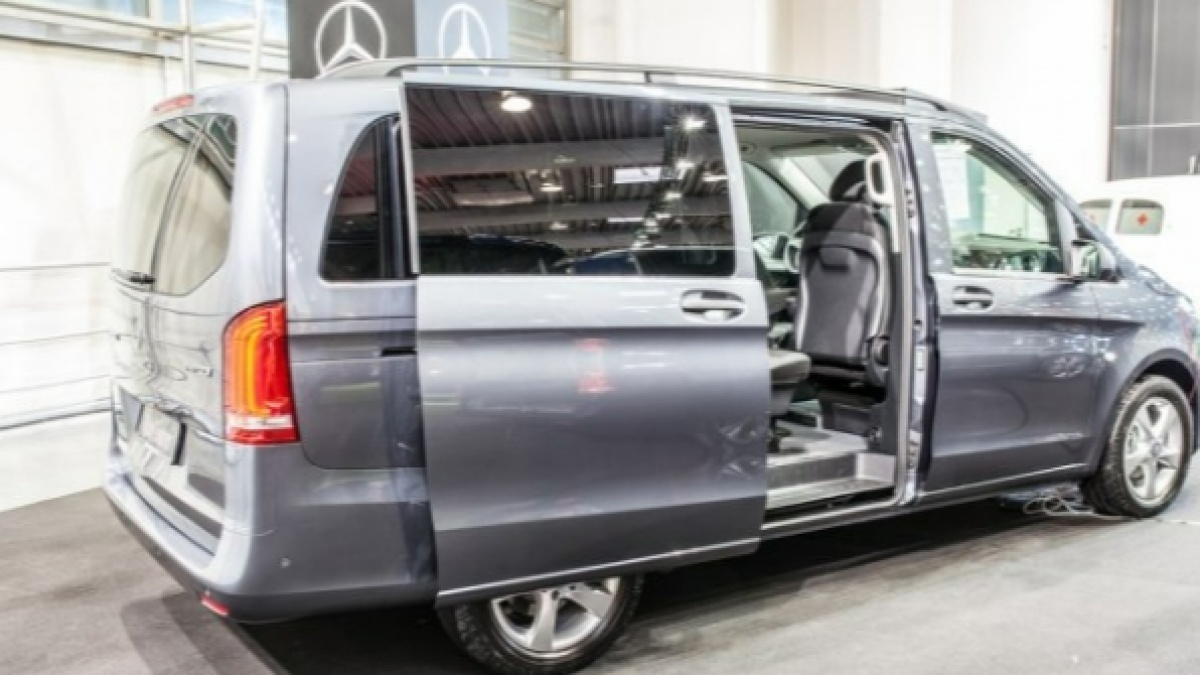 8 Mobil Alternatif Alphard yang Murah: Versi Keluaran Jepang, Korea, dan Eropa