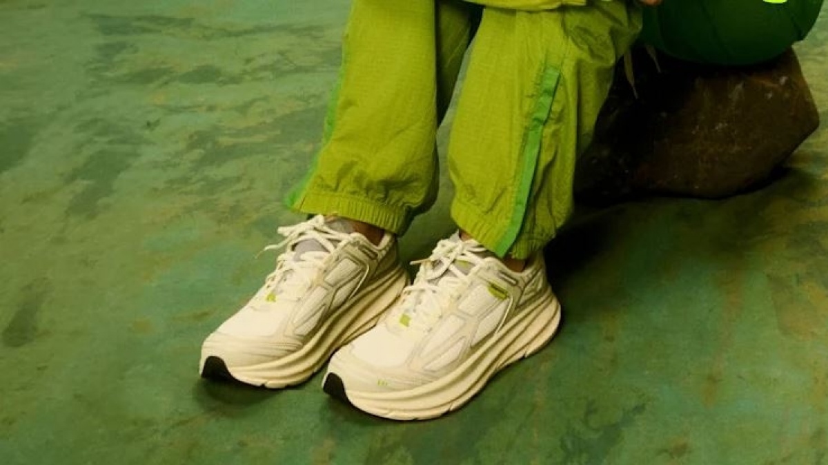 Sepatu Hoka Ori Harganya Berapa? Cek 6 Pilihan Seri yang Worth It Dicoba