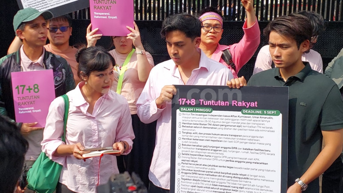 Datangi DPR RI, Jerome Polin, Ferry Irwandi hingga Andovi da Lopez Sampaikan 17+8 Tuntutan Mendesak!