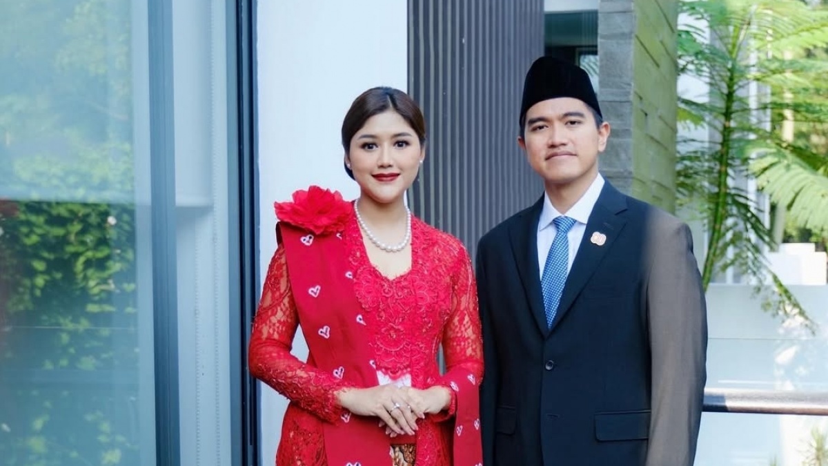 Kenapa Erina Gudono Dihujat Netizen? Viral Soal Pink Brave Green Hero