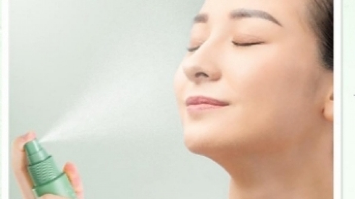 Bye-bye Jerawat! Coba 4 Face Mist dengan HOCl yang Ampuh Lawan Bakteri