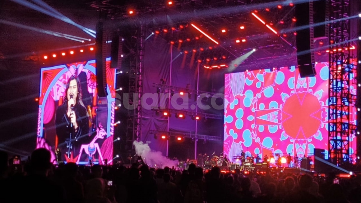 Risalah Hat  dan Cukup Siti Nurbaya, 2 Lagu Kenangan Dhani-Maia yang Panaskan Konser Dewa 19