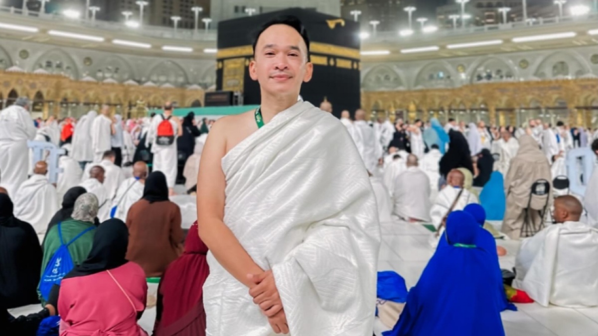 Ruben Onsu Ceritakan Keajaiban Doa Saat Jalani Umrah Perdananya