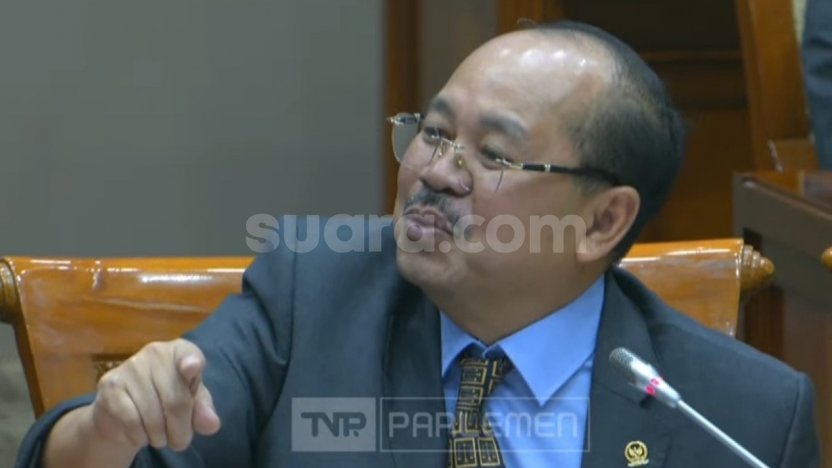 Di DPR, KY Umumkan 13 Calon Hakim Agung dan 3 Ad Hoc HAM, Ini Daftar Nama-namanya