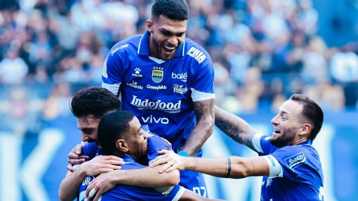 Berguinho Siap Kerja Keras Jaga Posisi Persib Bandung