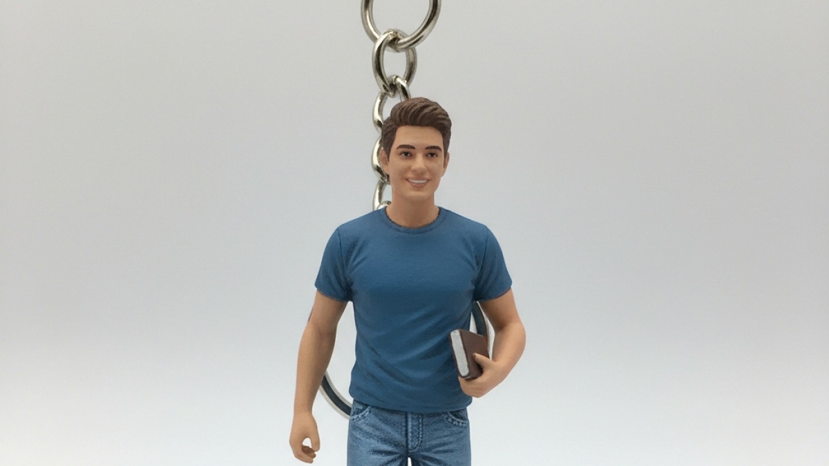 Bikin Gantungan Kunci Action Figure Diri Sendiri? Gampang Pakai Gemini AI! Ini 7 Prompt Andalannya!
