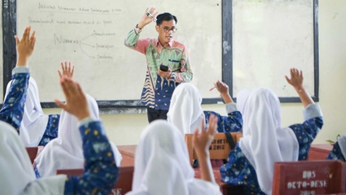 Berapa Gaji Guru Honorer yang Sudah Lulus PPG? Ini Rinciannya