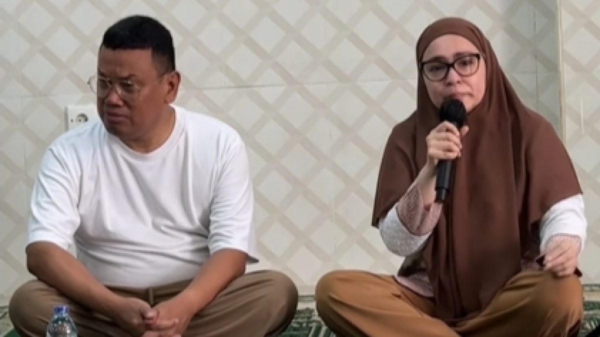 Astrid Kuya Menangis Merasa Dizalimi: Tak Ada Sepersen Duit dari DPR untuk Membangun Rumah Itu!
