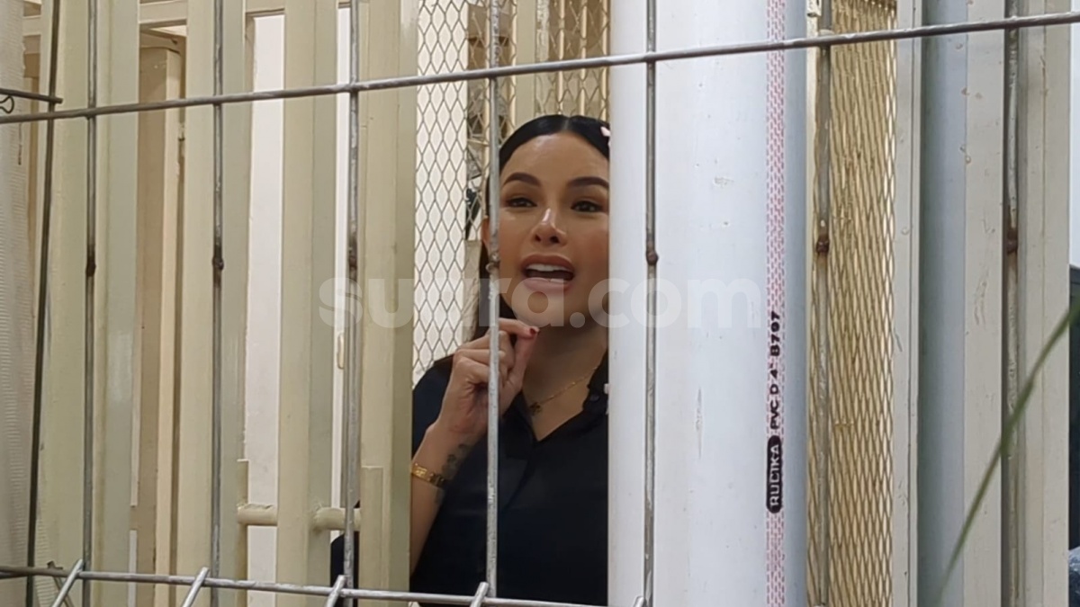Nikita Mirzani Dipenjara Berapa Kali? Terbaru Divonis 4 Tahun Bui, Denda 1 Miliar