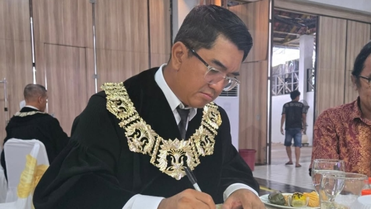 Siapa Rektor UI Sekarang? Viral Diteriaki 'Zionis' saat Acara Wisuda