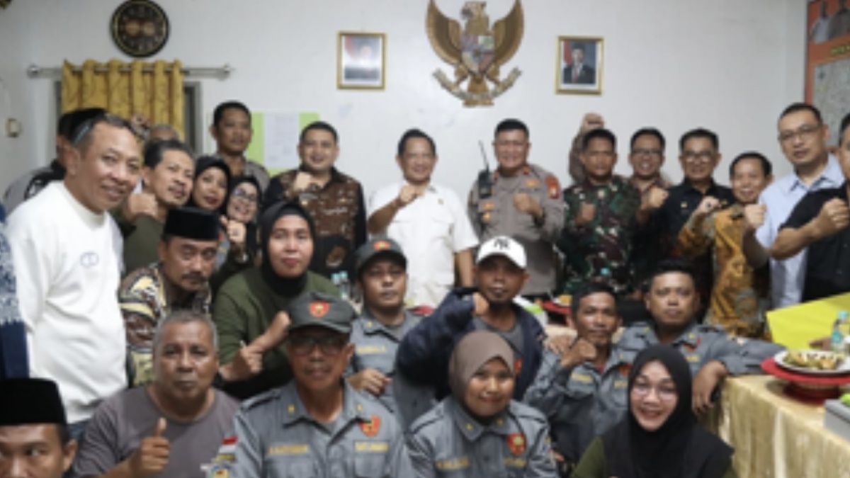 Tinjau Pos Kamling di Makassar, Mendagri Tekankan Pentingnya Keamanan Berbasis Masyarakat