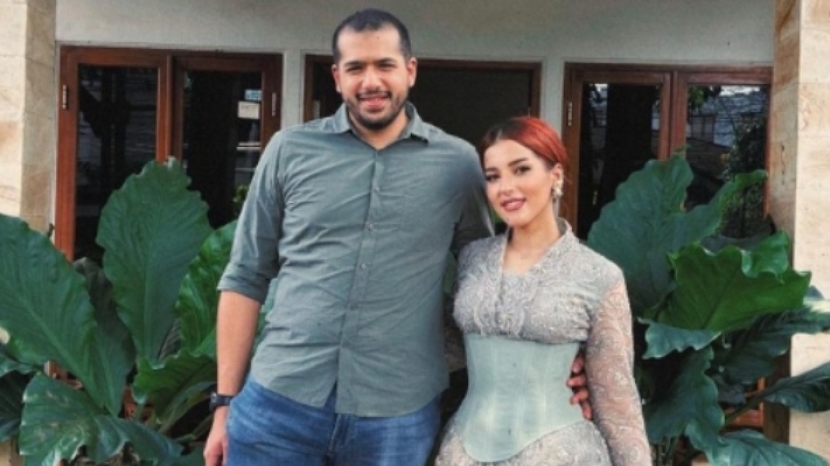 Profil Ahmad Assegaf, Suami Tasya Farasya: Bermarga Assegaf, Keturunan Kedelapan Nabi Muhammad