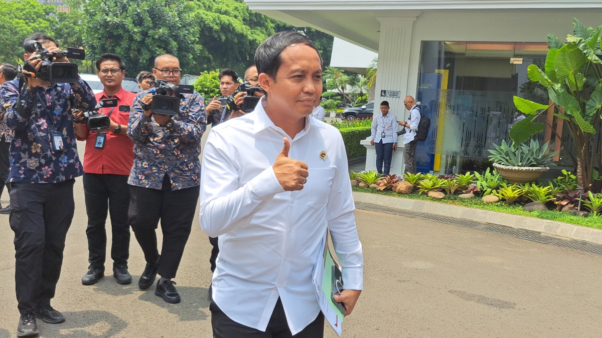 Menhut Raja Juli Antoni Tegaskan Peran Penting Polisi di Kemenhut