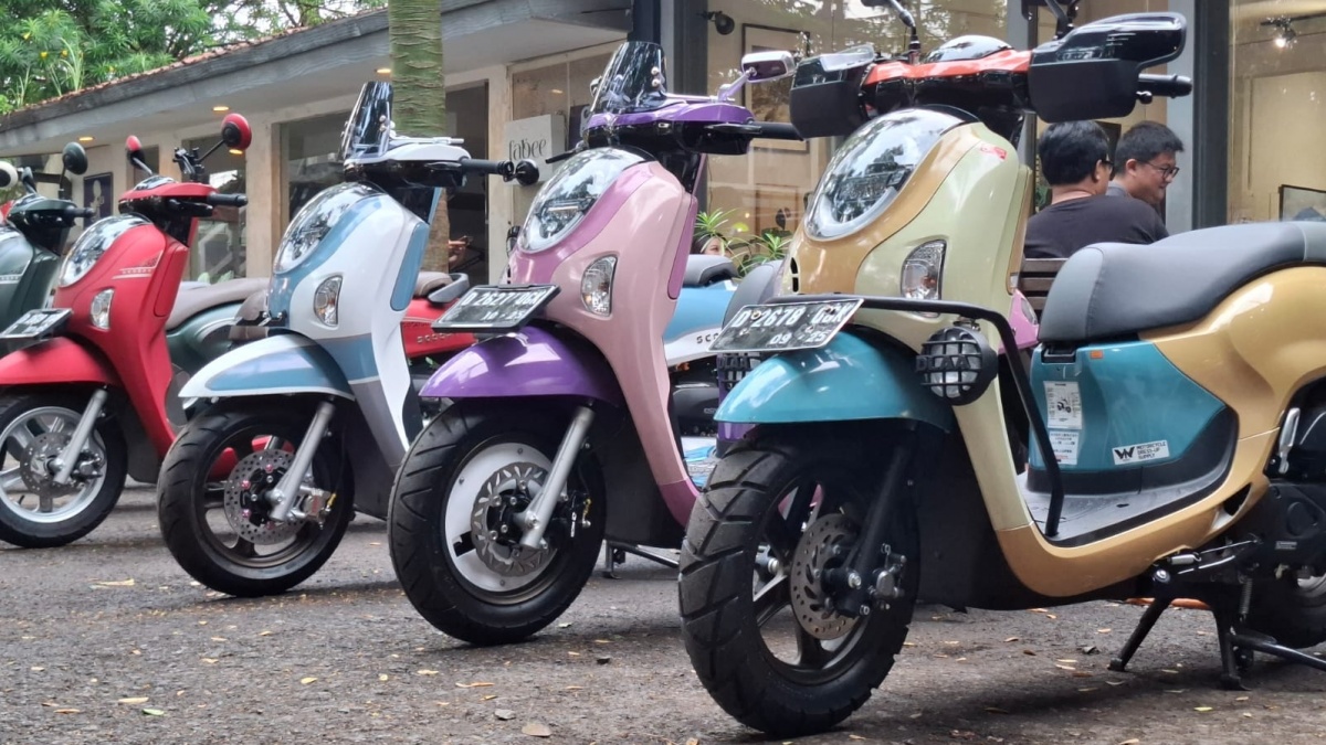 Update Harga Honda Scoopy Februari 2026: Tipe Termurah Malah Punya Fitur Langka Ini
