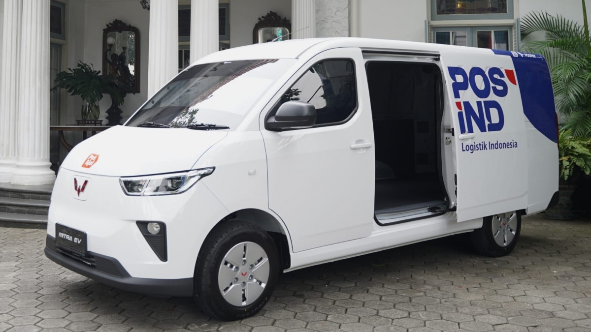 Wuling Motors dan Pos Indonesia Hadirkan Mitra EV Sebagai Solusi Kendaraan Logistik