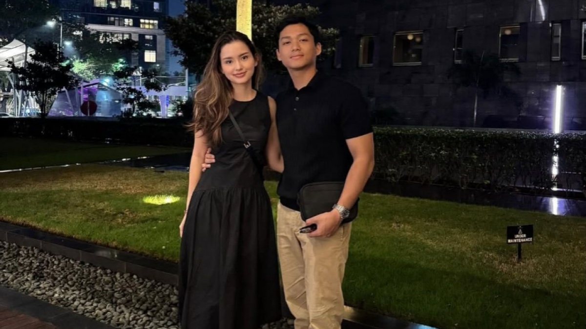 Pernikahan Azriel Hermansyah dan Sarah Menzel Satukan 3 Budaya
