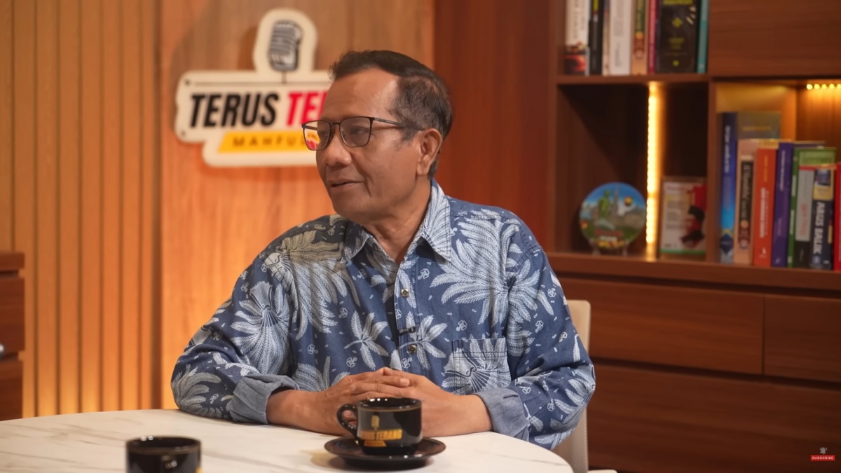 Geger Utang Whoosh, Mahfud MD: 1000 Persen Setuju Jokowi, Tapi Usut Tuntas Dugaan Mark Up