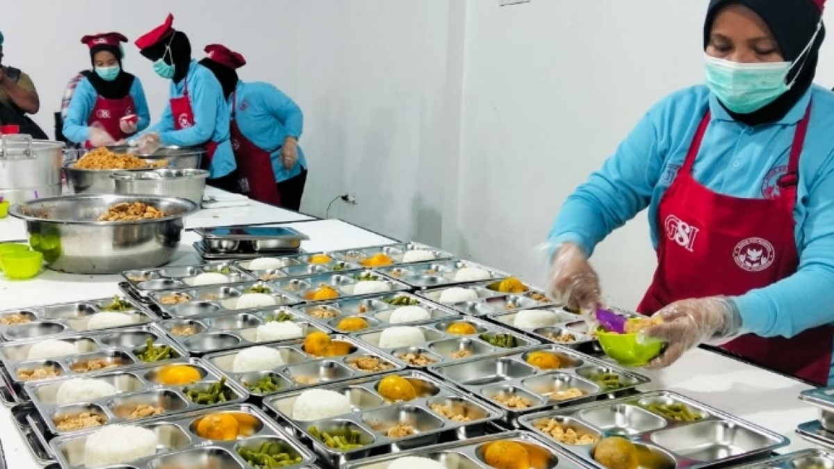 Berapa Gaji Karyawan Dapur Makan Bergizi Gratis? Ini Tanggung Jawab Mereka