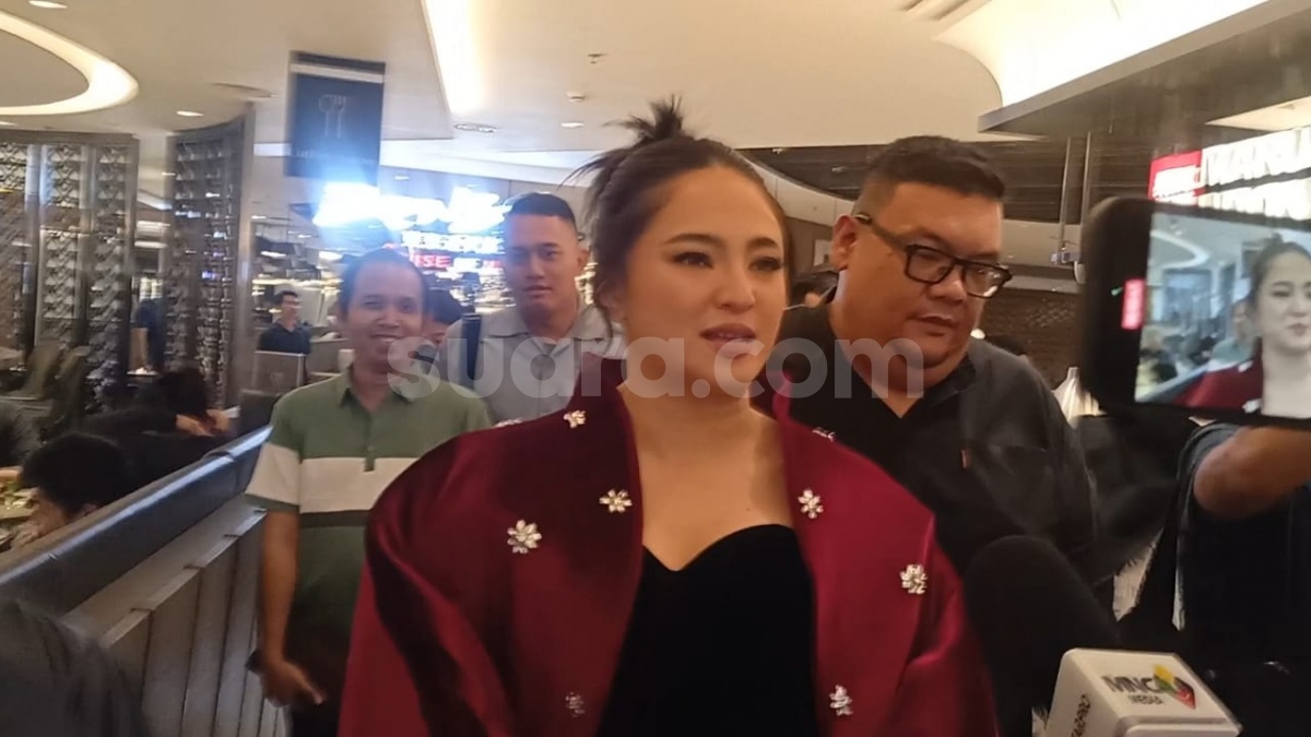 Marshanda Bagikan Kabar Duka, sang Ayah Meninggal Dunia