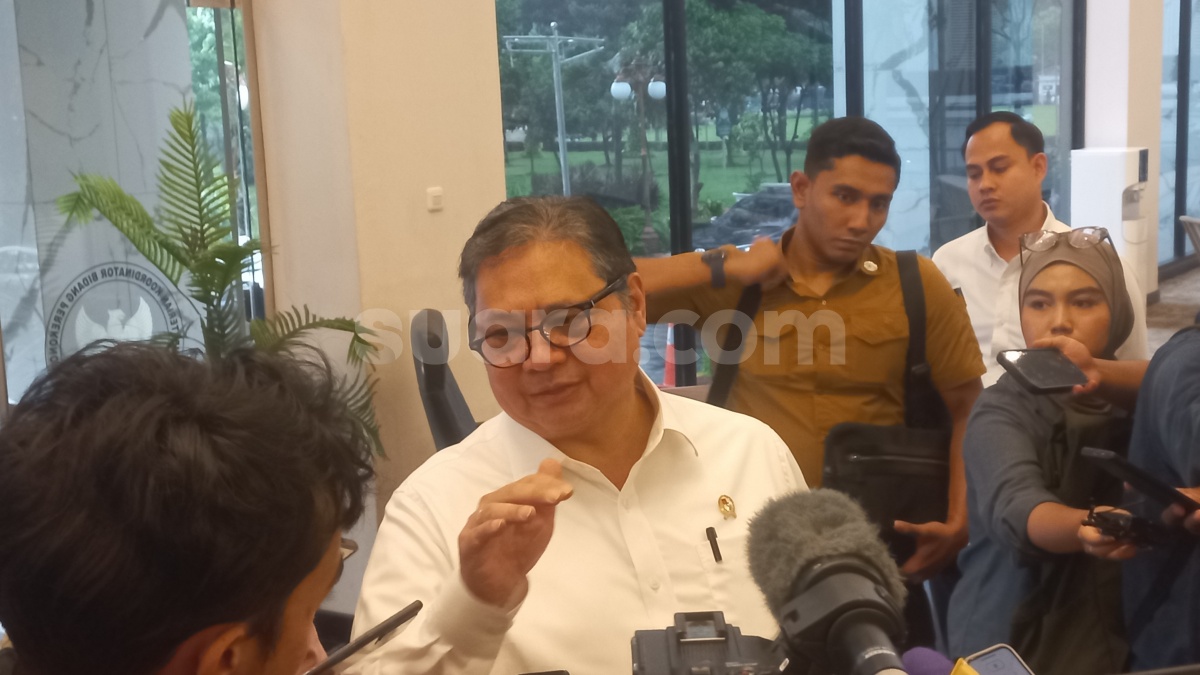 Santai! Menko Airlangga Yakin Rupiah Kebal Guncangan Shutdown Amerika!