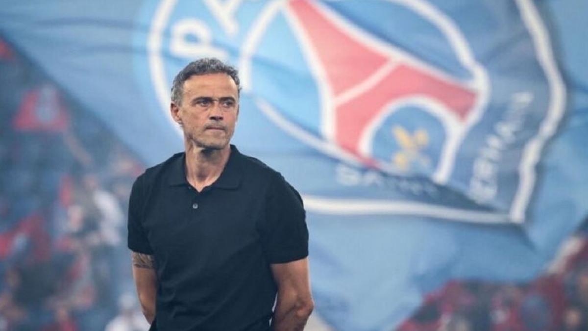 Luis Enrique Tegaskan PSG vs Liverpool Tanpa Favorit