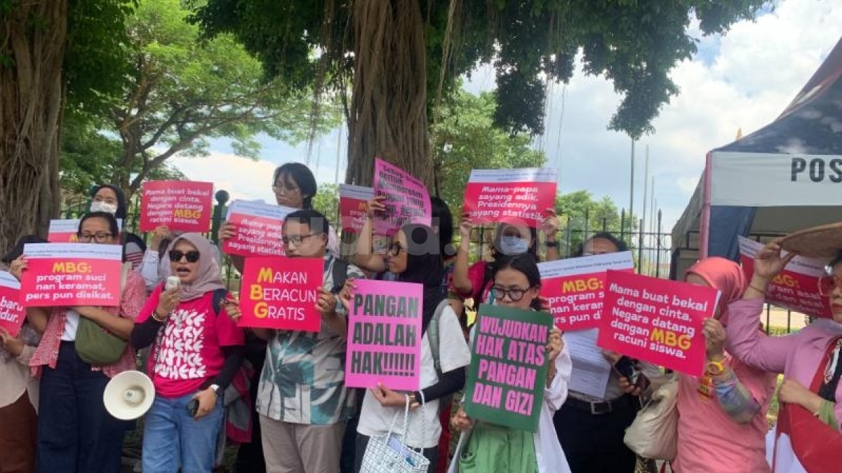 Suara Ibu Peduli Makan Bergizi Gratis: Jangan Tunggu Ada yang Meninggal!