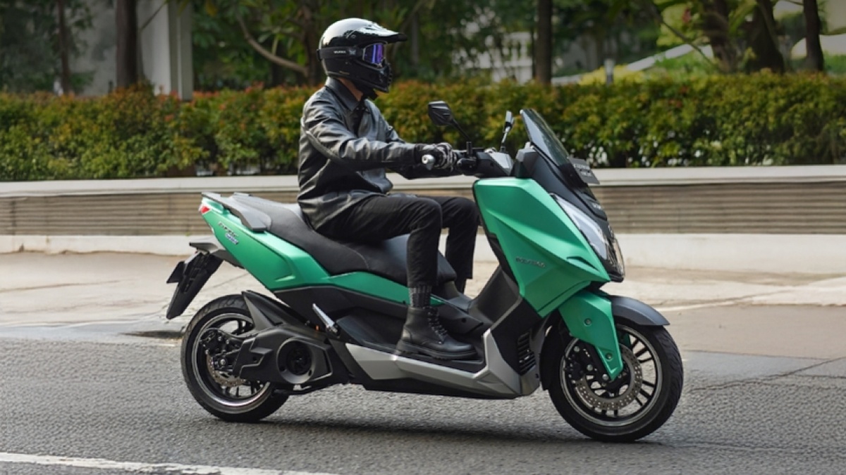 6 Rekomendasi Motor Listrik dengan Jarak Tempuh Terjauh hingga 125 Km