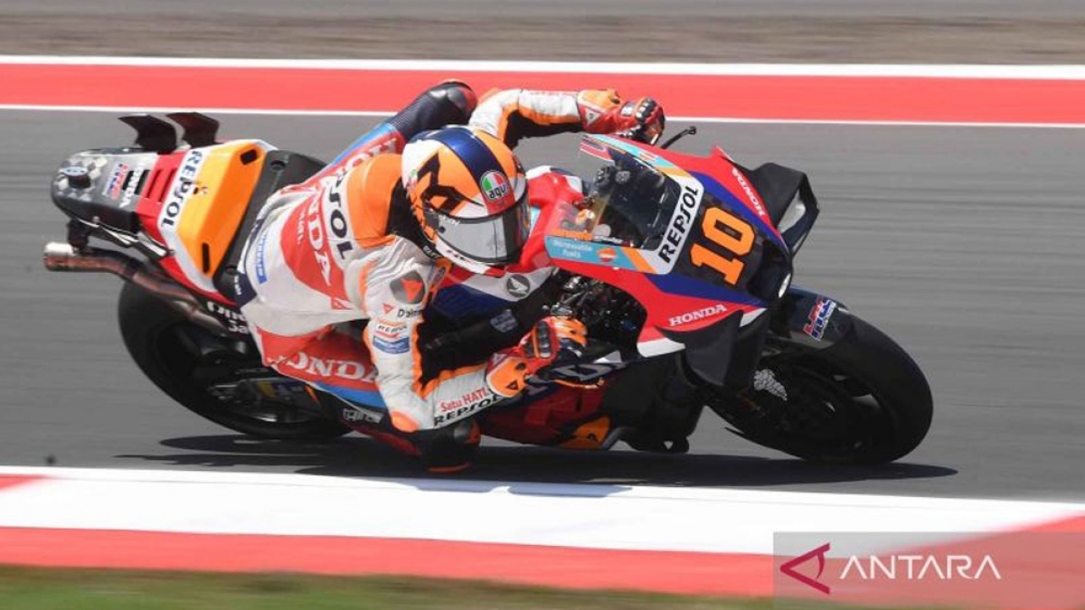 MotoGP Indonesia: Luca Marini Tercepat di Sesi Latihan Bebas 1, Francesco Bagnaia Tercecer