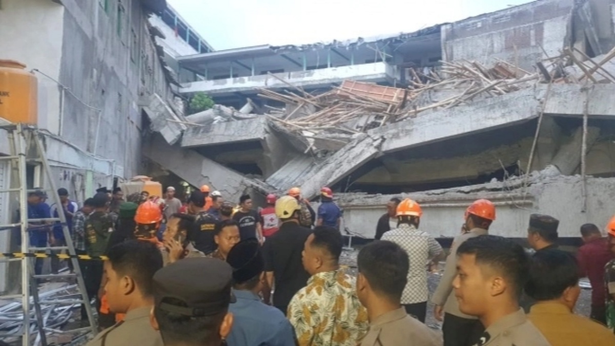 Takdir atau Kelalaian? Polisi akan Usut Ambruknya Musala Al Khoziny yang Renggut 63 Nyawa Santri