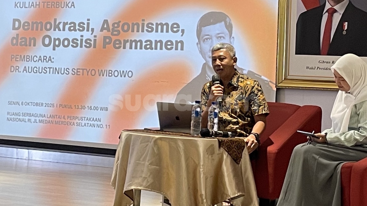 Ngaku Pendukung Jokowi, Peserta Ini Disoraki di Tengah Diskusi Demokrasi