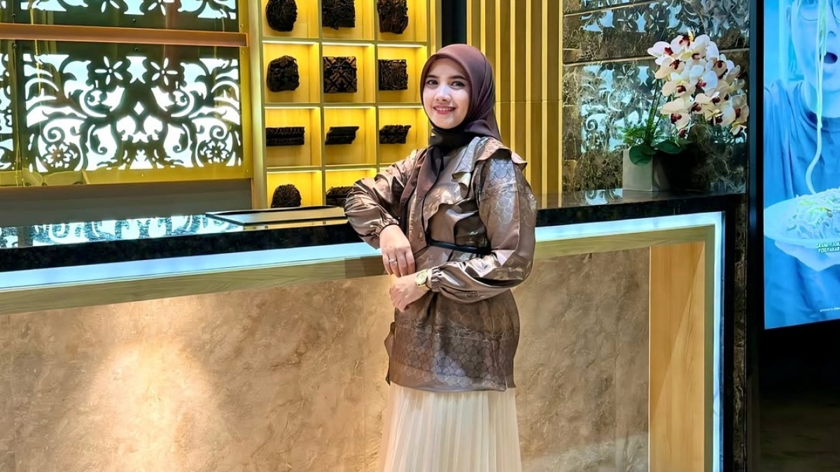 Lia Oktafianti Ungkap Perjalanan Karier: Dari Sekretaris Hingga Influencer dan Penulis Sukses