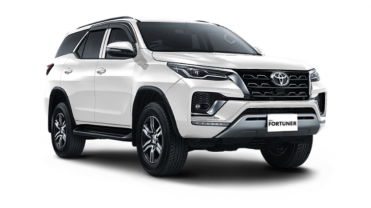 Budget Rp200 Juta, Dapat Toyota Fortuner Tahun Berapa?