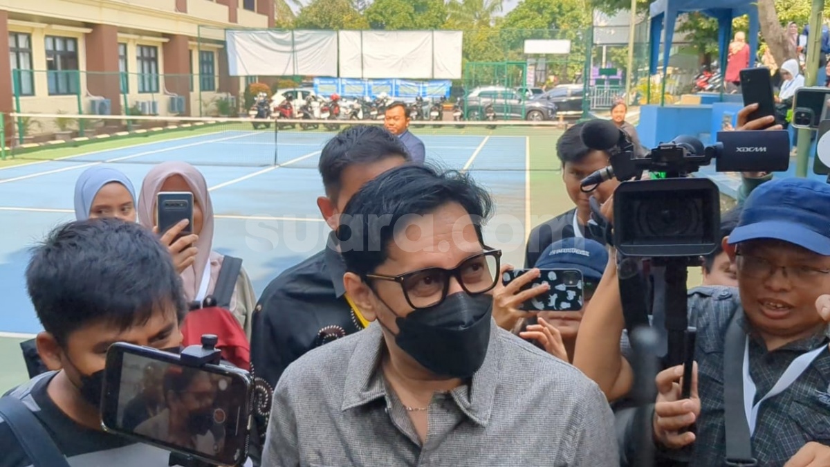 Andre Taulany Tetap 'Tancap Gas' Syuting Usai Hadir Sidang Cerai