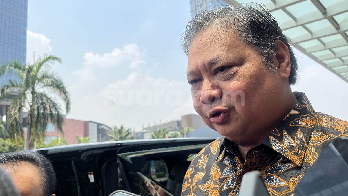 Menteri Airlangga Dorong Pesantren Menabung Emas di Bullion Bank