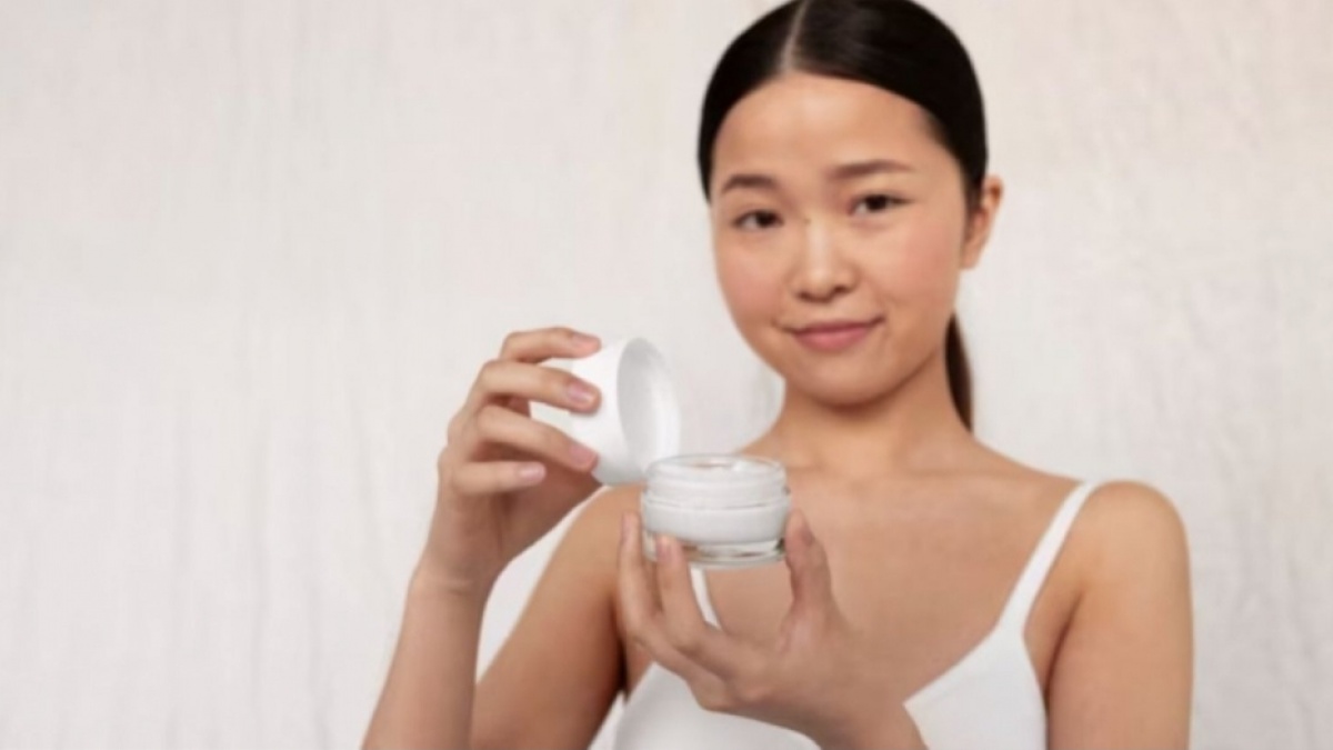 5 Rekomendasi Moisturizer Mengandung Salicylic Acid, Bye-Bye Jerawat dan Komedo!