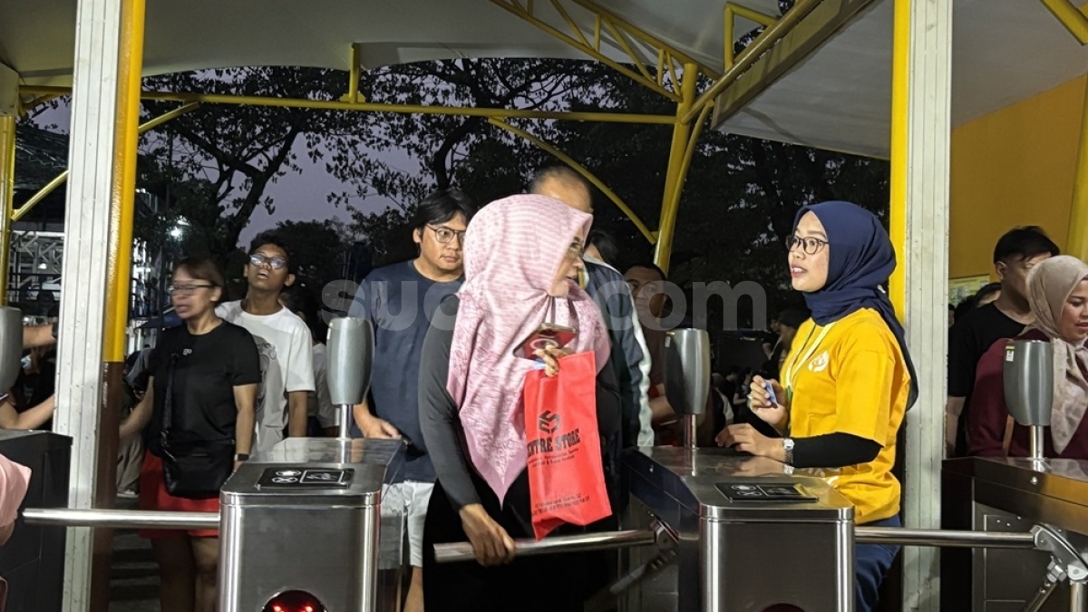 Malam Perdana, Night at Ragunan Zoo Diserbu 3.713 Pengunjung: Kebanyakan Datang untuk Piknik