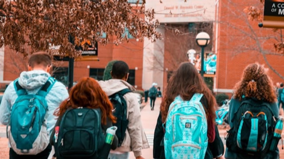 8 Cara Menghadapi Culture Shock bagi Mahasiswa Baru, Ikuti Tips Ini agar Mampu Bertahan