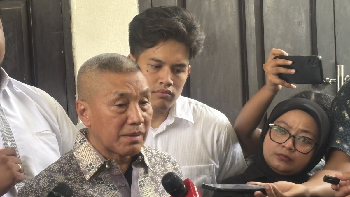 Kuasa Hukum Nadiem Makarim: Kasus Kliennya Mirip Polemik Tom Lembong dan Ira Puspadewi