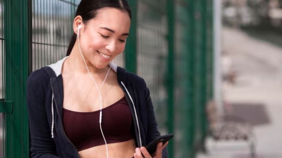 5 Opsi Earphone untuk Lari: Waterproof dan Ringan Dipakai, Harga Mulai Rp 40 Ribuan
