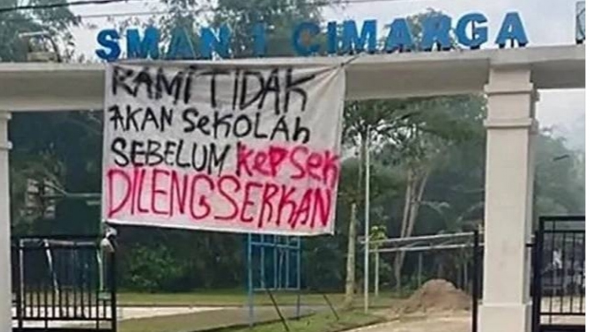 Sosok Kepsek SMAN 1 Cimarga: Dituding Tampar Siswa Merokok, Bikin Ratusan Murid Mogok